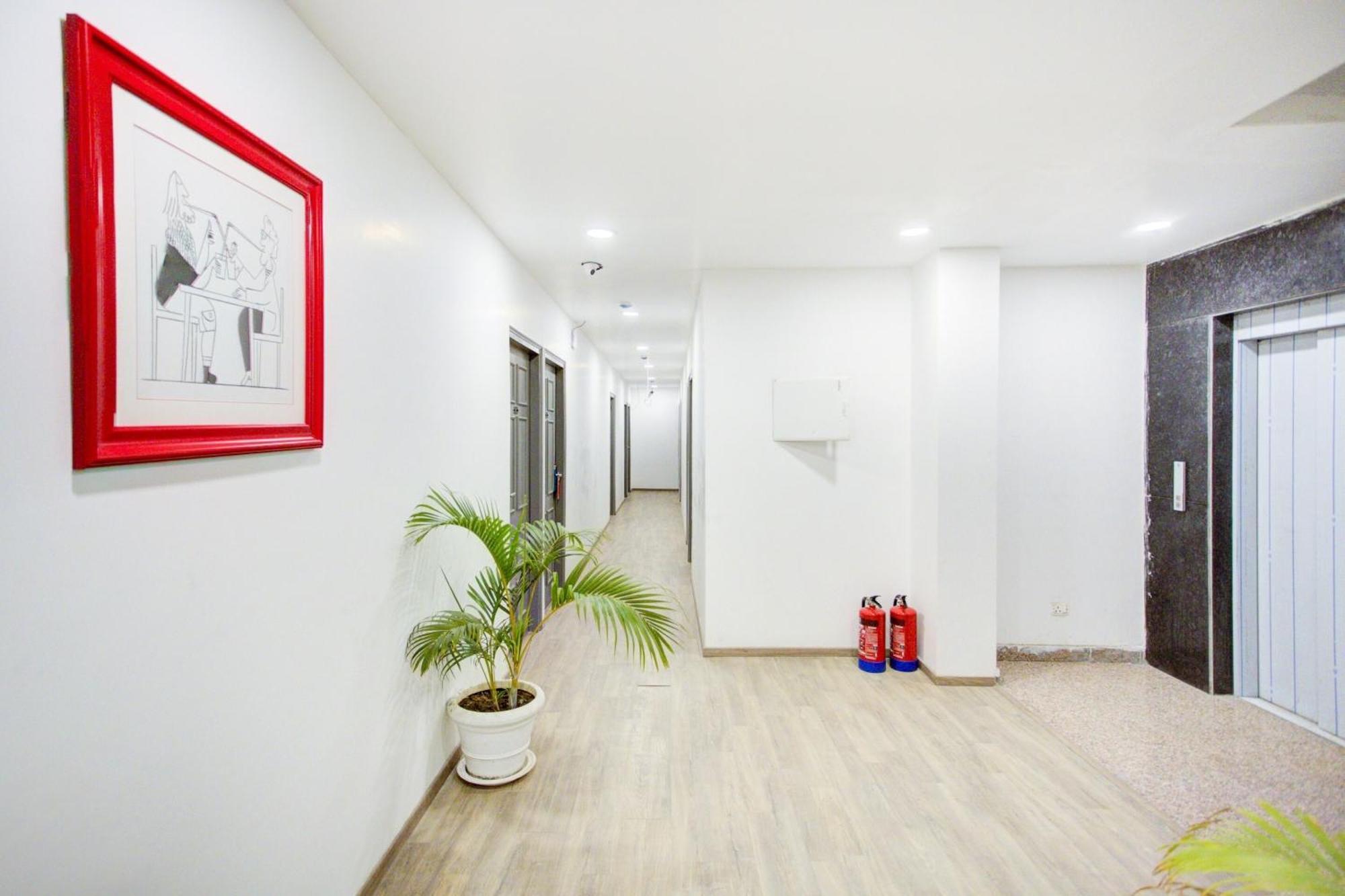 Townhouse Townhouse Atal Chowk Indirapuram Ghaziabad Exterior photo